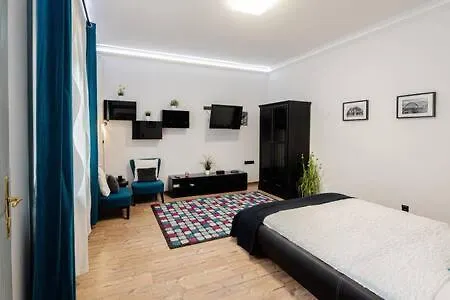 Nice Apartment In The Center Budapest